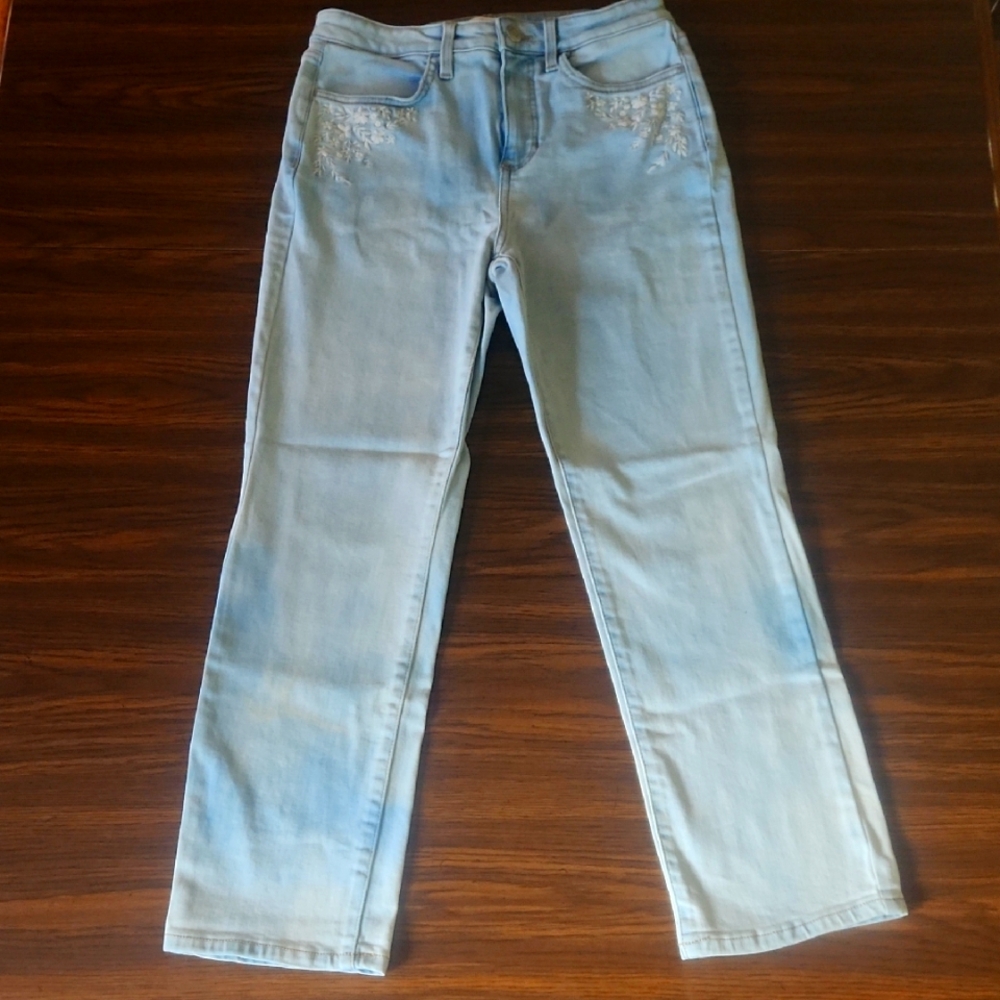 LC Lauren Conrad Straight Jeans Size 8